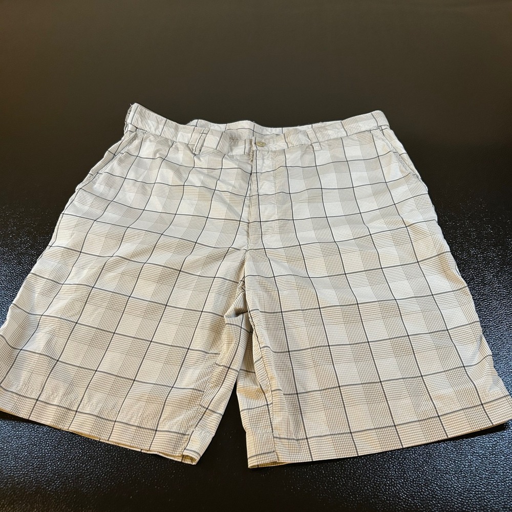 PGA Tour Golf Shorts Plaid Casual Lightweight Outdoor Beige White Mens 36"